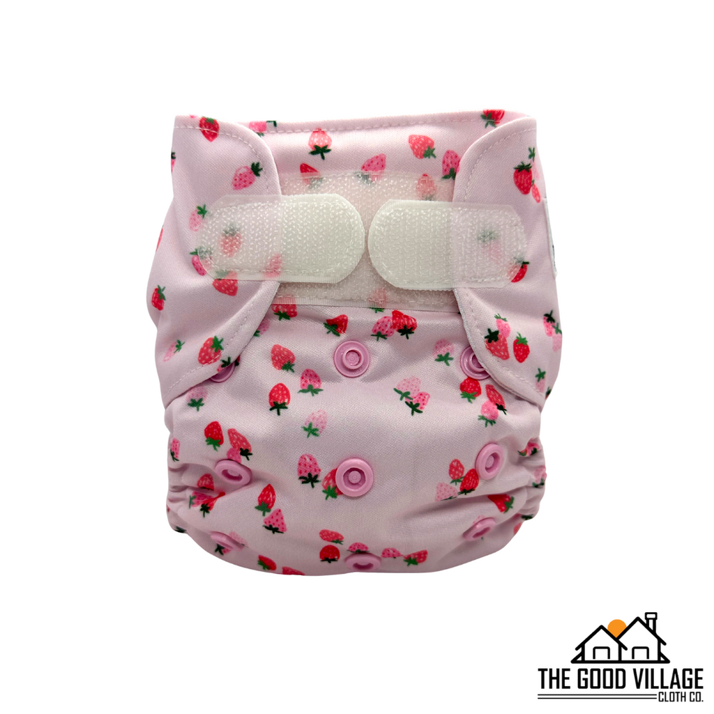 Newborn All-in-One Diaper | Berry Sweet